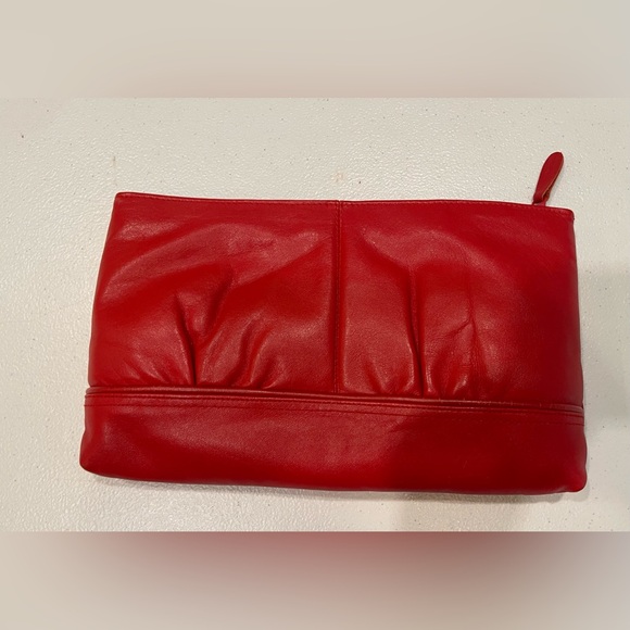 Red leather purse by Toni Vintage 80s Genuine Leather Vintage clutch purse - Picture 13 of 16